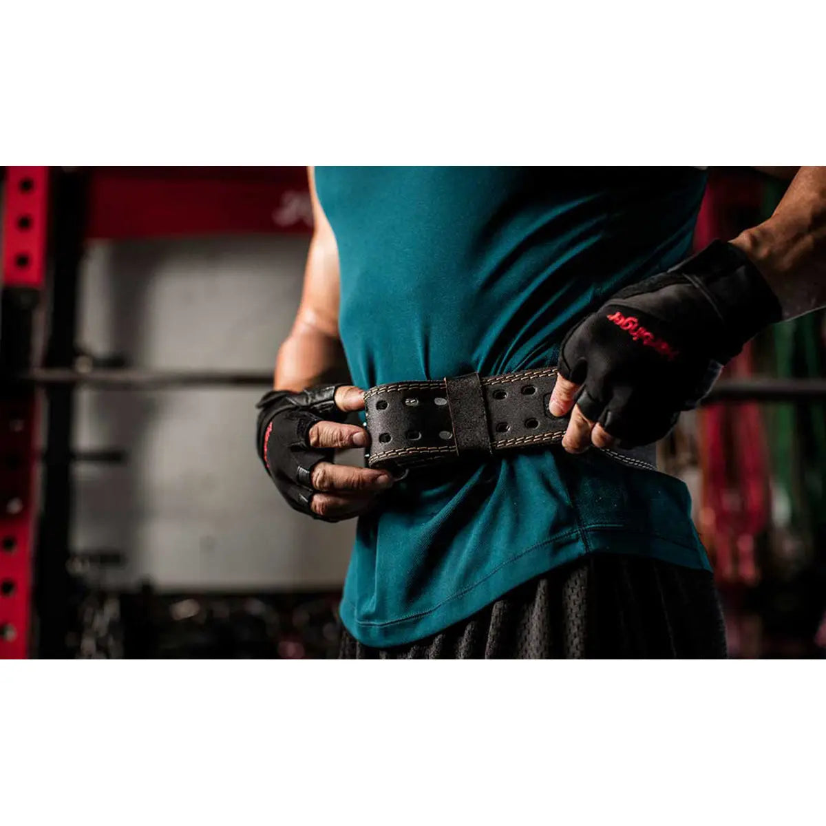 Harbinger 4" Padded Leather Weight Lifting Belt Harbinger
