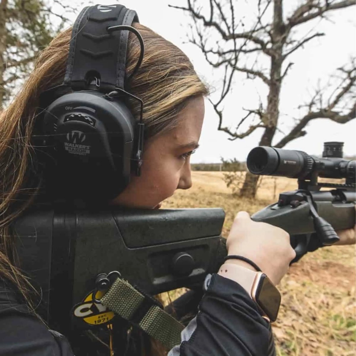 Walker's Razor Compact Electronic Youth/Women's Muff - Black Walker's