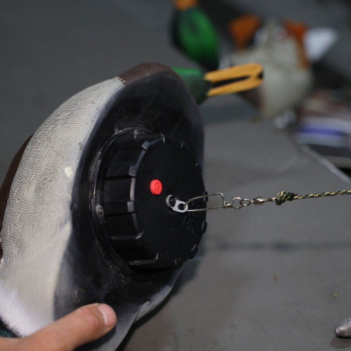 Avian X Power Shaker Mallard Hen Surface Feeder - Forza Sports