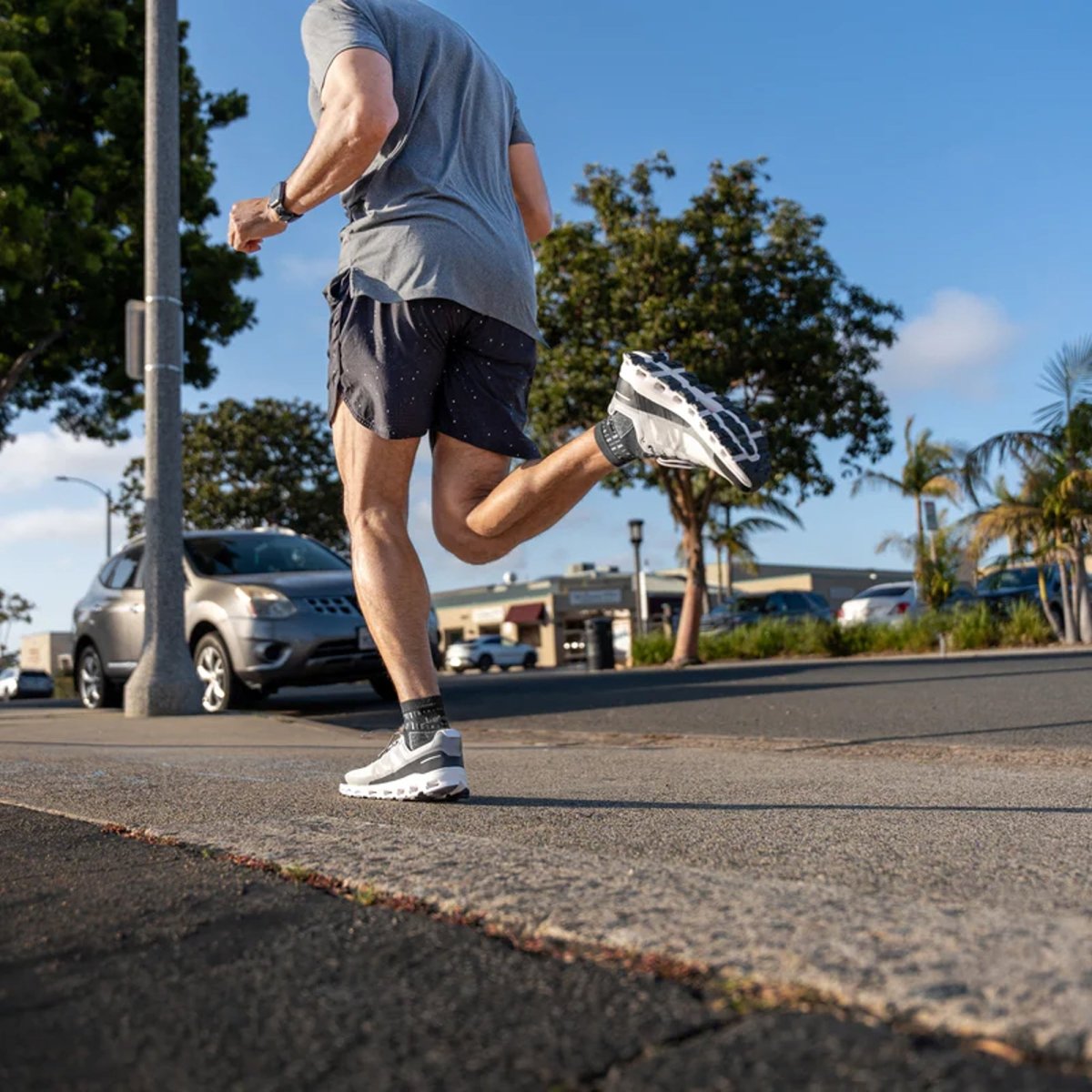 Balega Blister Resist Quarter Length Running Socks, Gray/Black, 3 Pack - Forza Sports