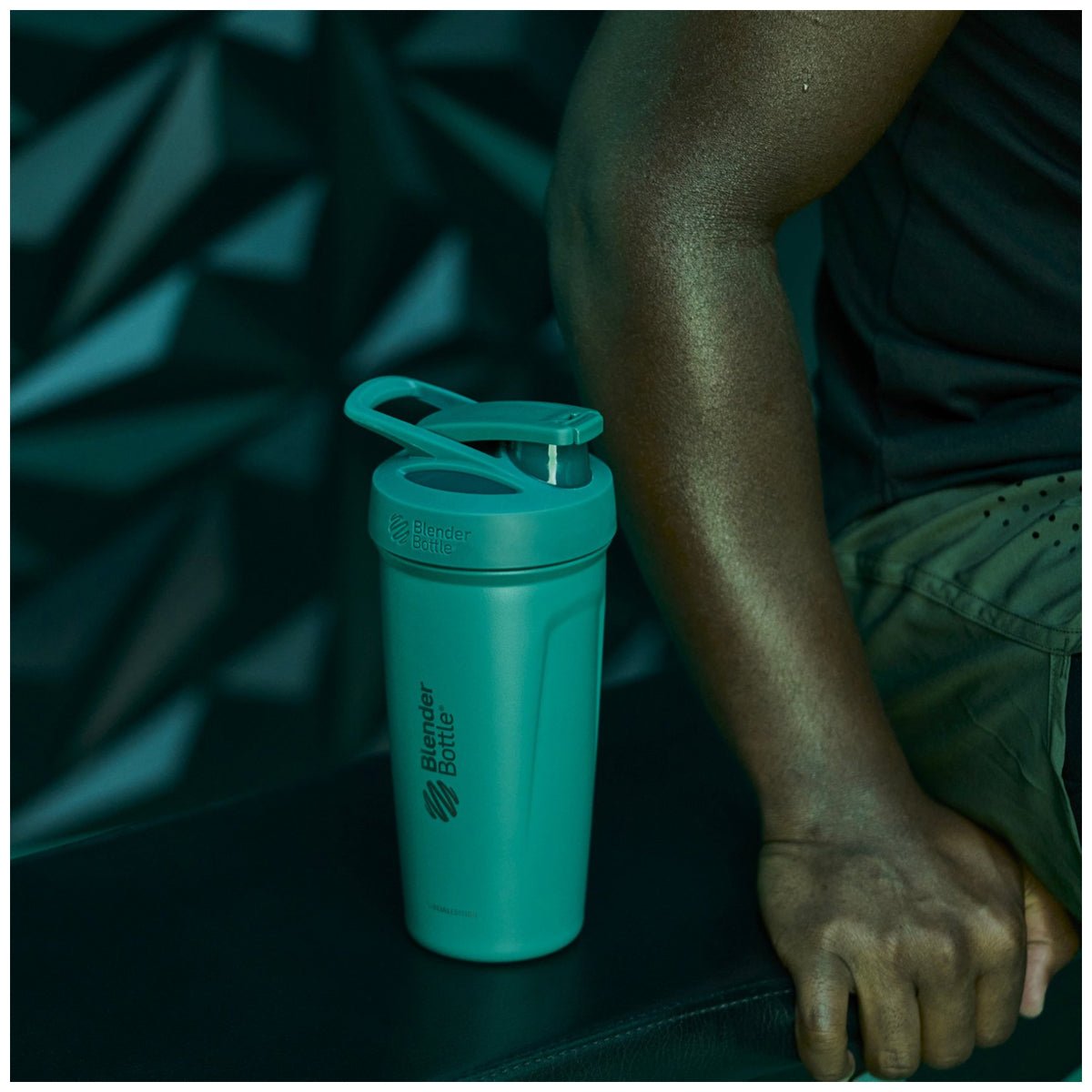 Blender Bottle 24 oz. Strada Insulated Stainless Steel Shaker Bottle w/ Loop Top - Forza Sports