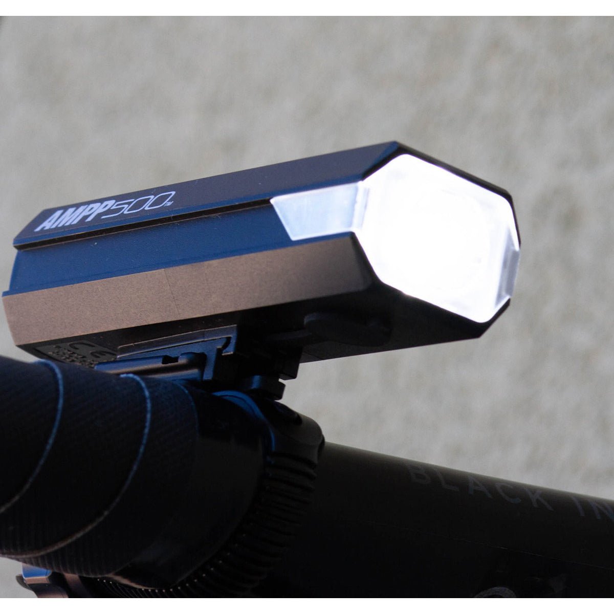 CatEye Bicycle Headlight AMPP 500 - HL - EL085RC - Forza Sports