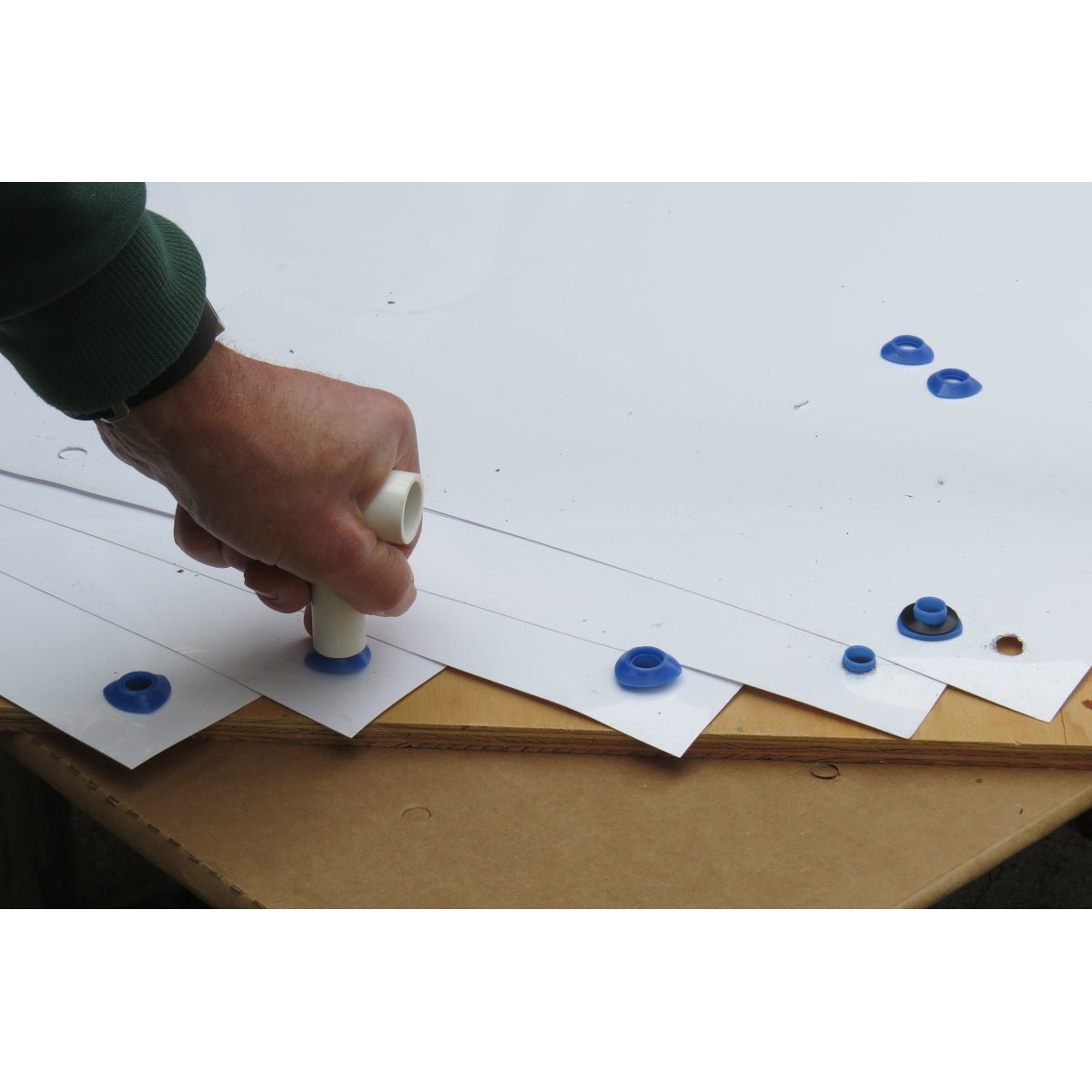 Coghlan's Snap - N - Tap Grommets (8 Count), for Canvas, Plastic, Tarps 1/2" Repair - Forza Sports