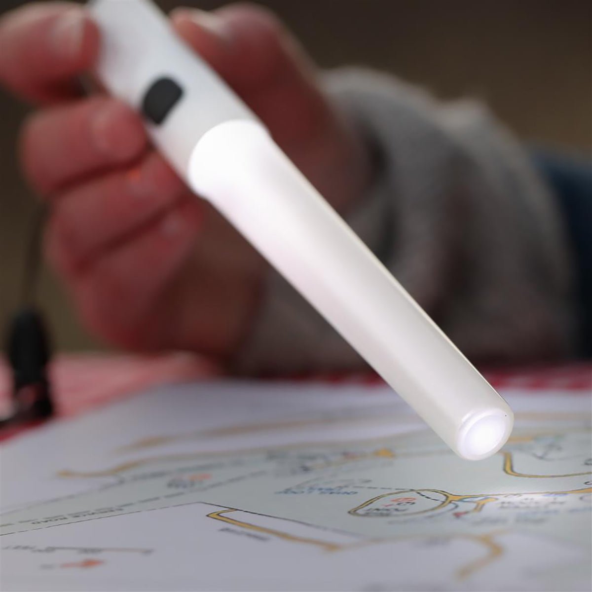 Coghlan's Outdoor Survival Emergency LED Lightstick for Camping, Hiking - Forza Sports