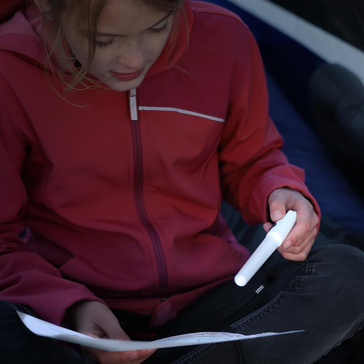 Coghlan's Outdoor Survival Emergency LED Lightstick for Camping, Hiking - Forza Sports
