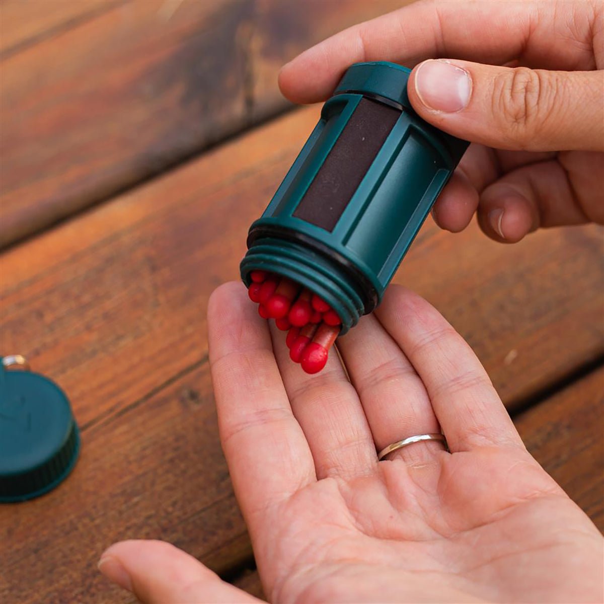 Coghlan's 5cm Windproof and Waterproof Storm Matches - 20 Pack - Forza Sports