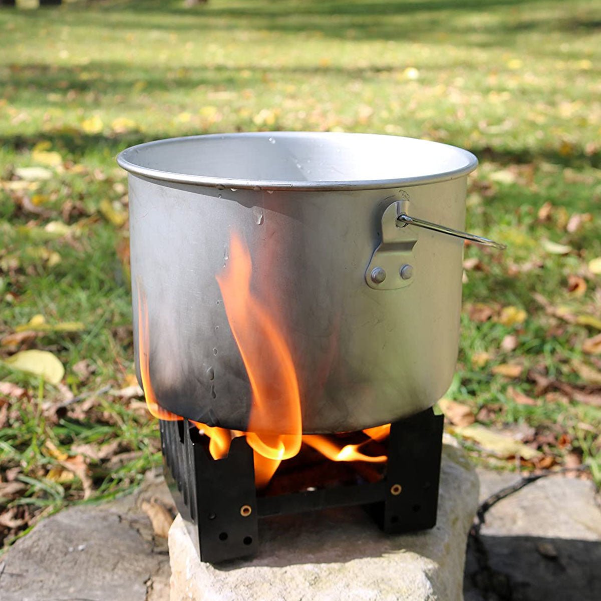Coghlan's Emergency Stove & 24 Fuel Tablets - Forza Sports