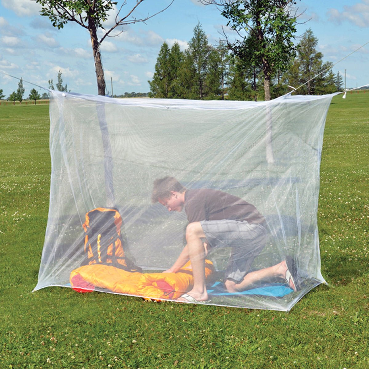 Coghlan's Double Wide Net, White, Mesh Netting Protection - Forza Sports