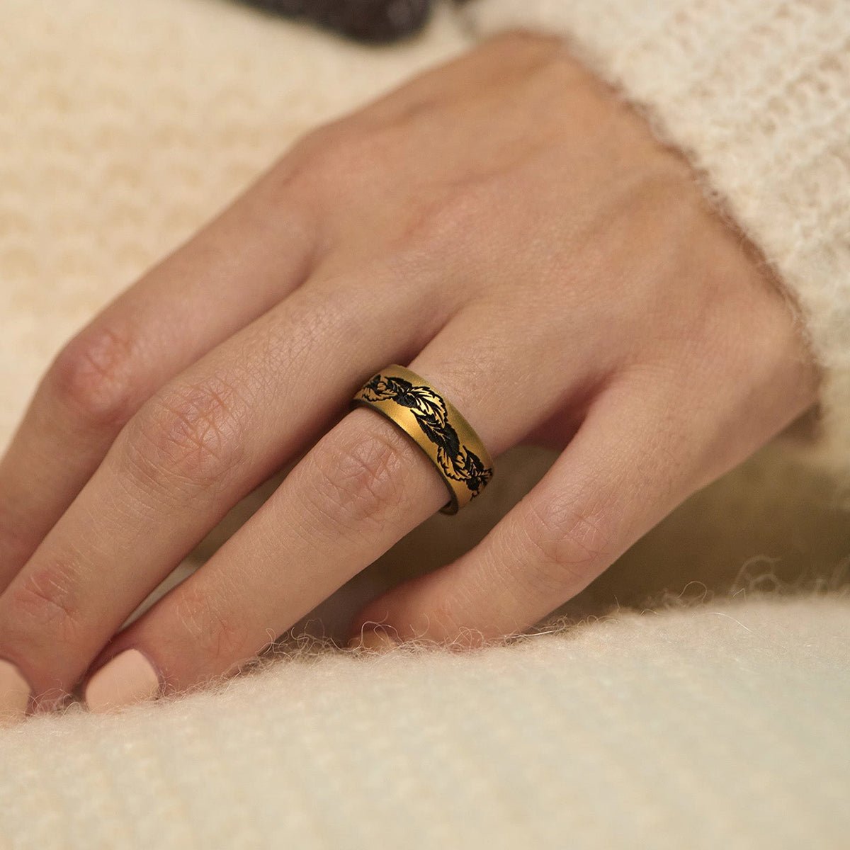 Enso Rings Lord of the Rings Feathers of Rohan Classic Silicone Ring - Forza Sports