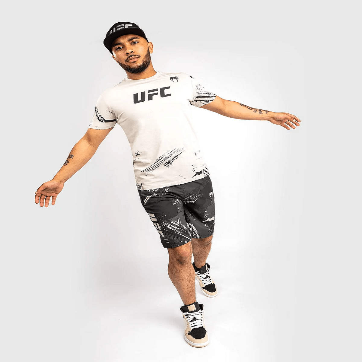 Venum UFC Authentic Fight Week 2.0 T-Shirt - Sand - Forza Sports
