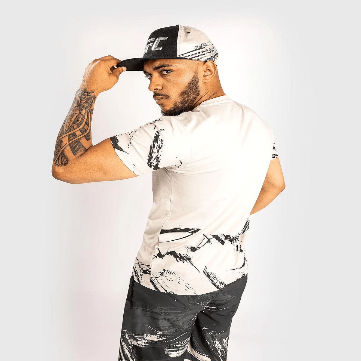 Venum UFC Authentic Fight Week 2.0 T-Shirt - Sand - Forza Sports