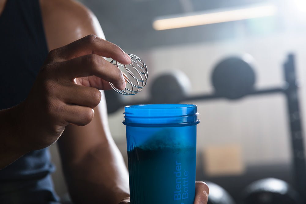 Blender Bottle x Forza Sports Classic 28 oz. Shaker Mixer Cup with Loop Top - Forza Sports