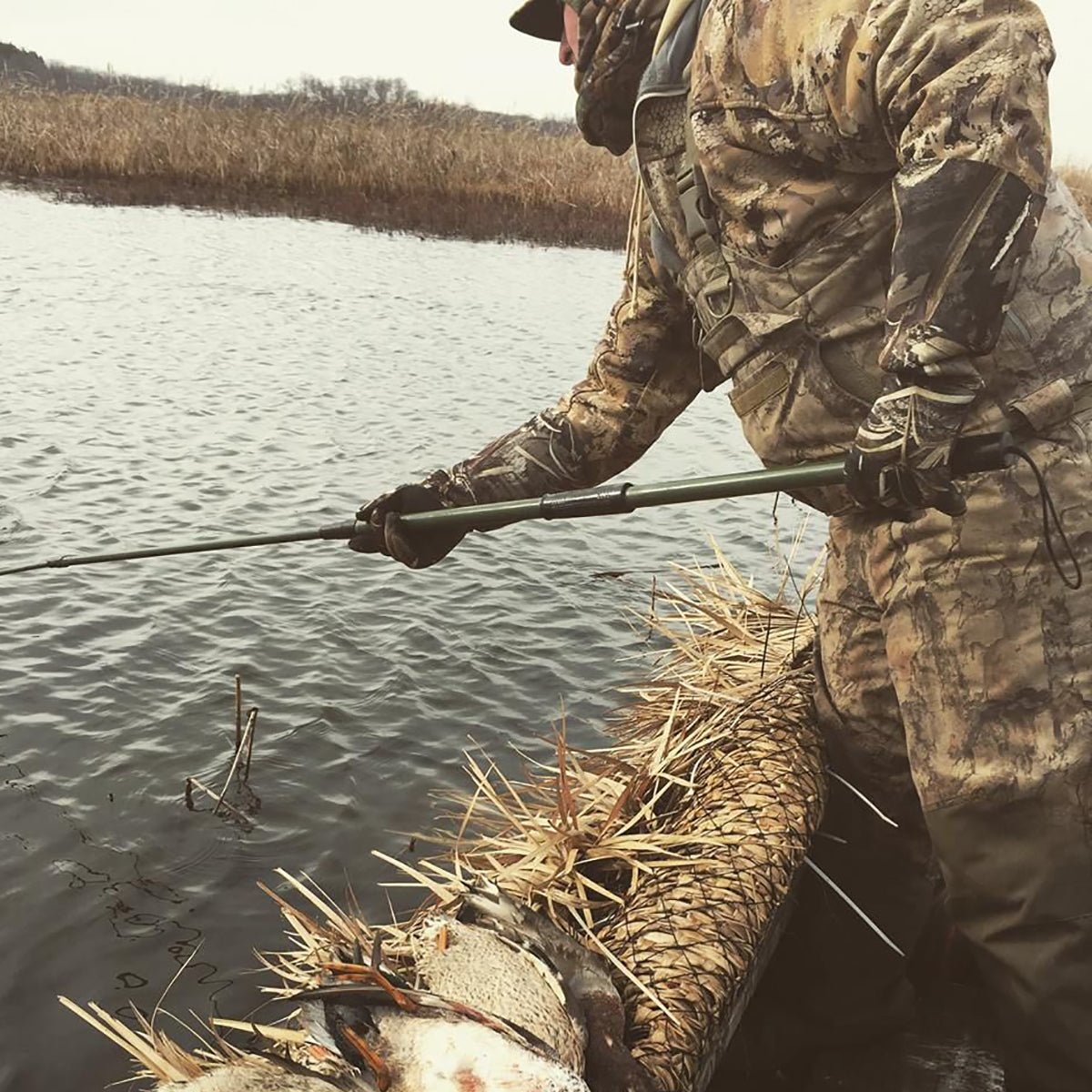 Glacier Glove Waterproof Decoy Gloves - Realtree Camo - Forza Sports