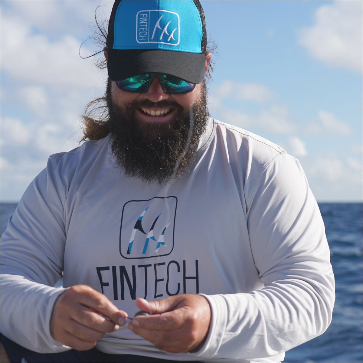 Fintech WDLND Logo Sun Defender UV Long Sleeve T-Shirt - Glacier Gray - Forza Sports