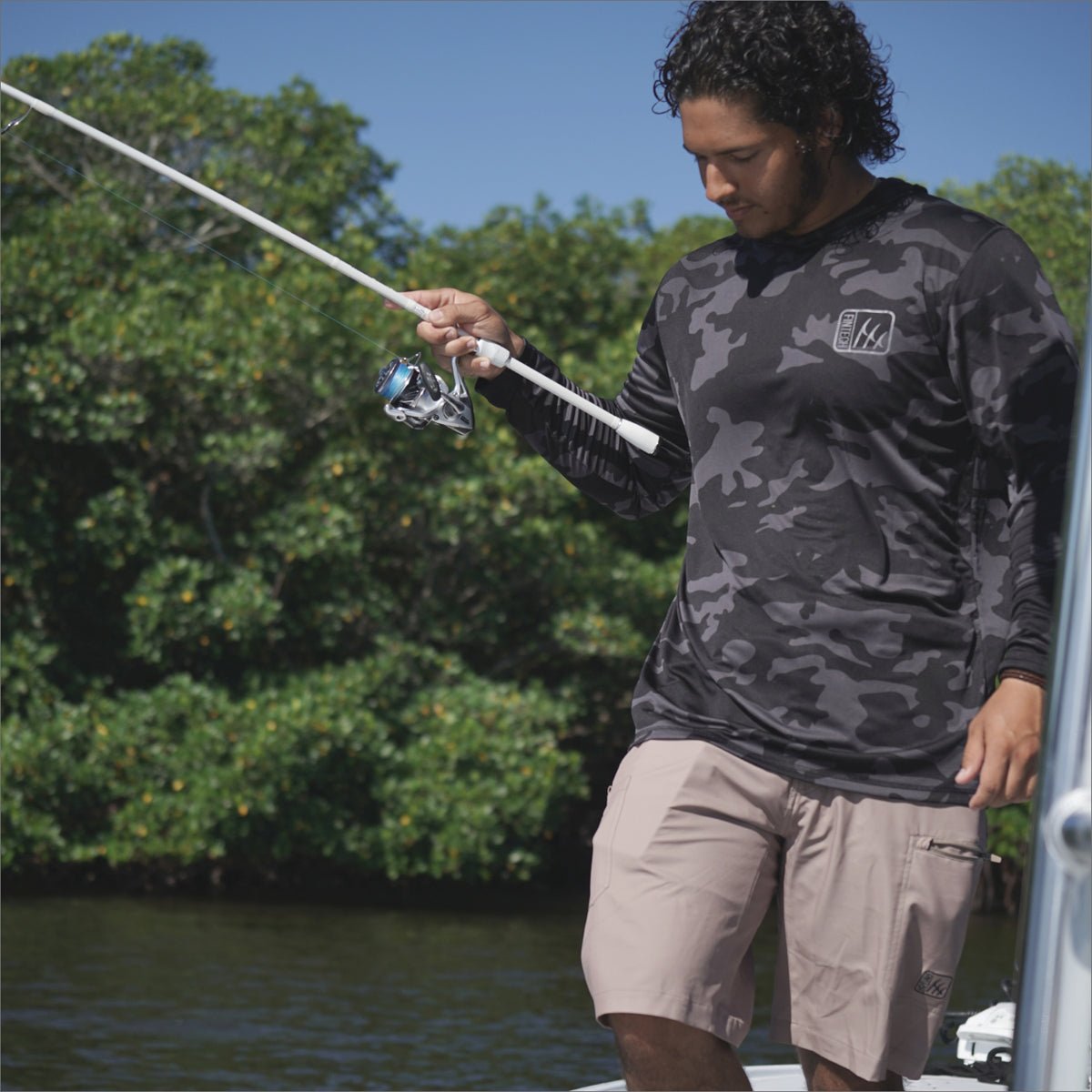 Fintech 10" Submariner Woven Shorts - Dune - Forza Sports