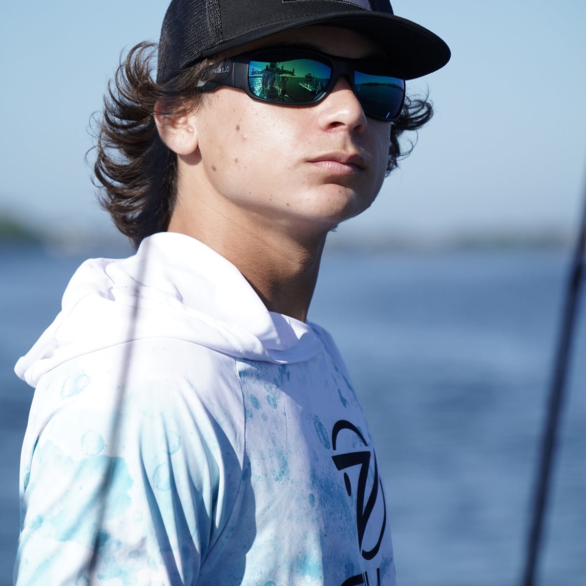 Gillz Contender Series Spray UV Pullover Hoodie - Aruba Blue - Forza Sports