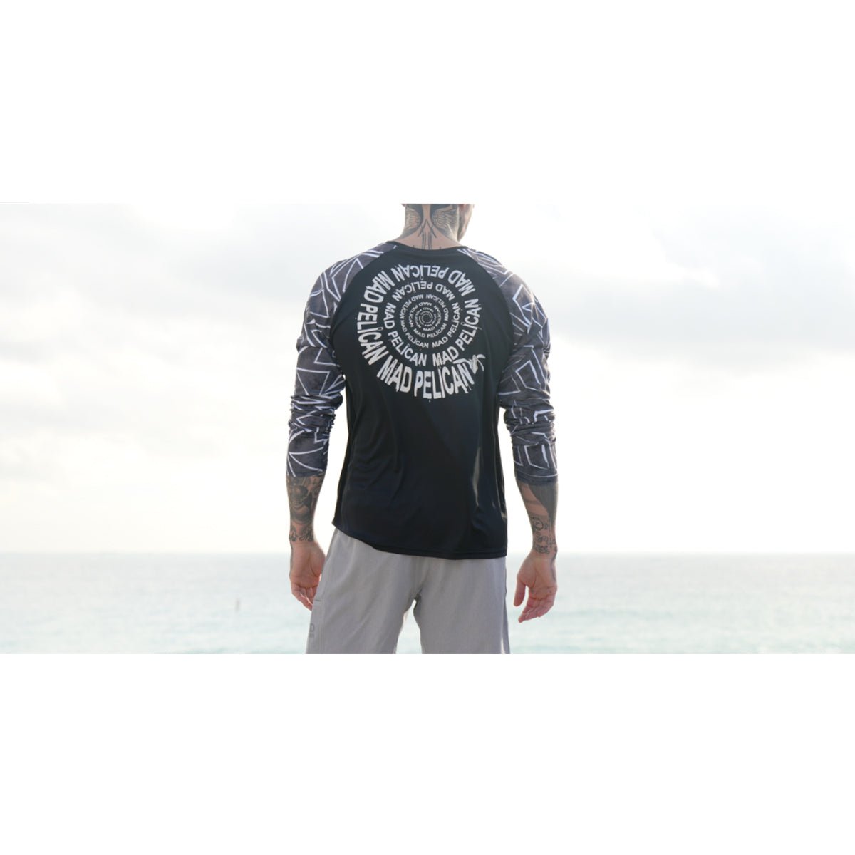 Mad Pelican Circle On Edges Sun Kicker Raglan UV Long Sleeve T-Shirt - Anthracite - Forza Sports