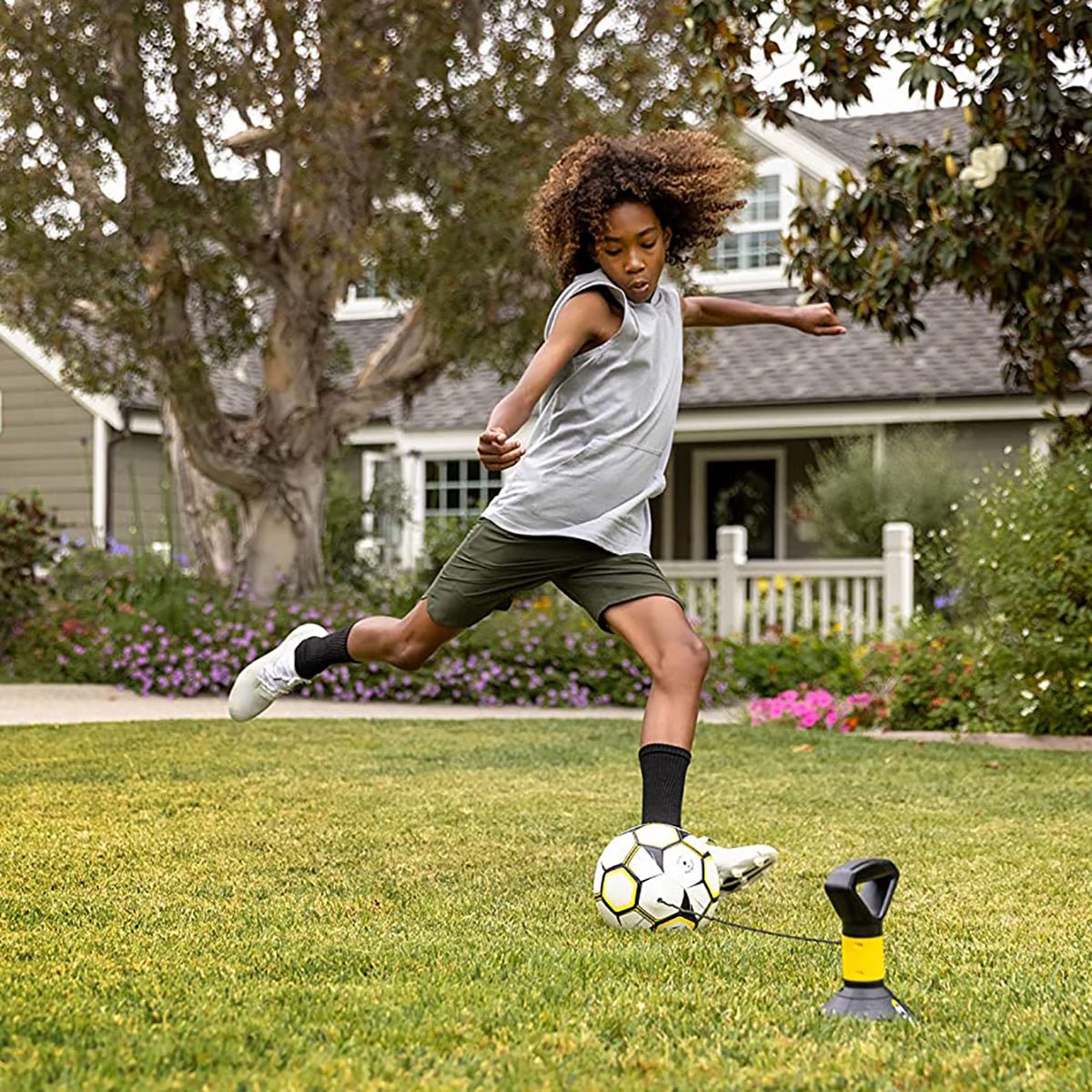 SKLZ Pass Around Soccer Trainer - Black/Yellow - Forza Sports