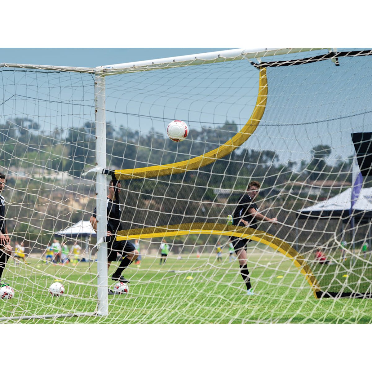 SKLZ Goalshot 5mx2m Soccer Trainer - Forza Sports
