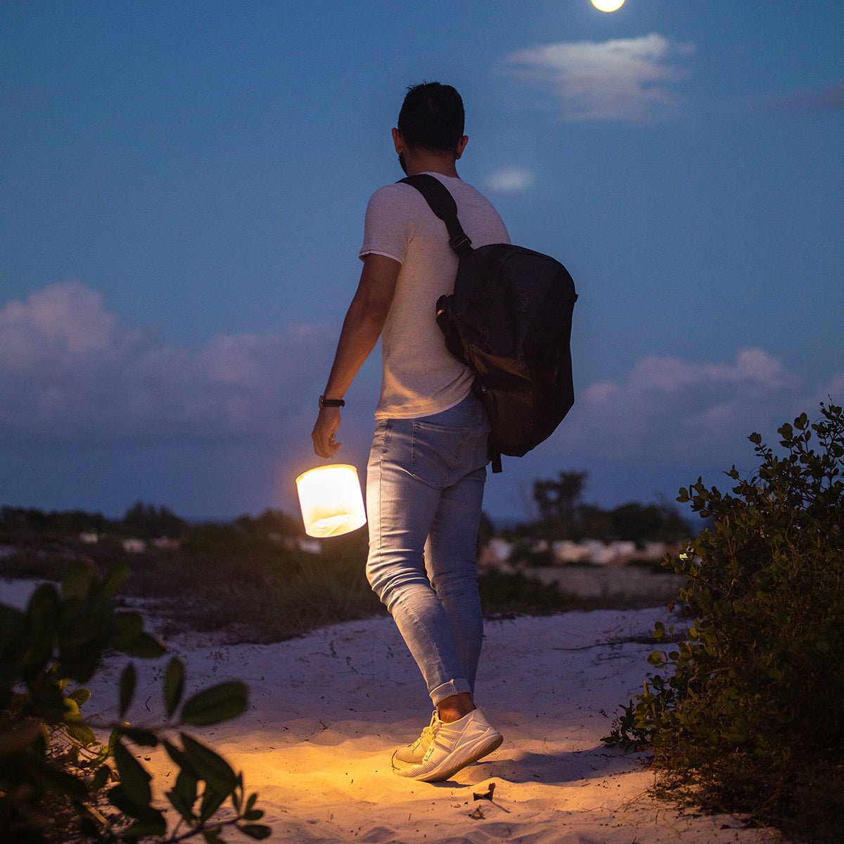 MPOWERD Luci Base Portable Solar Light - Forza Sports