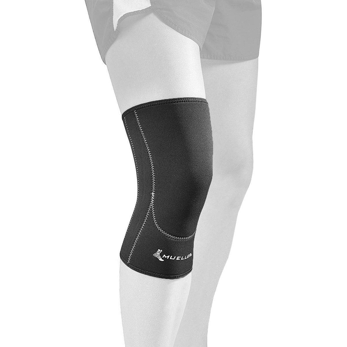 Mueller Closed Patella Knee Sleeve - Black - Forza Sports