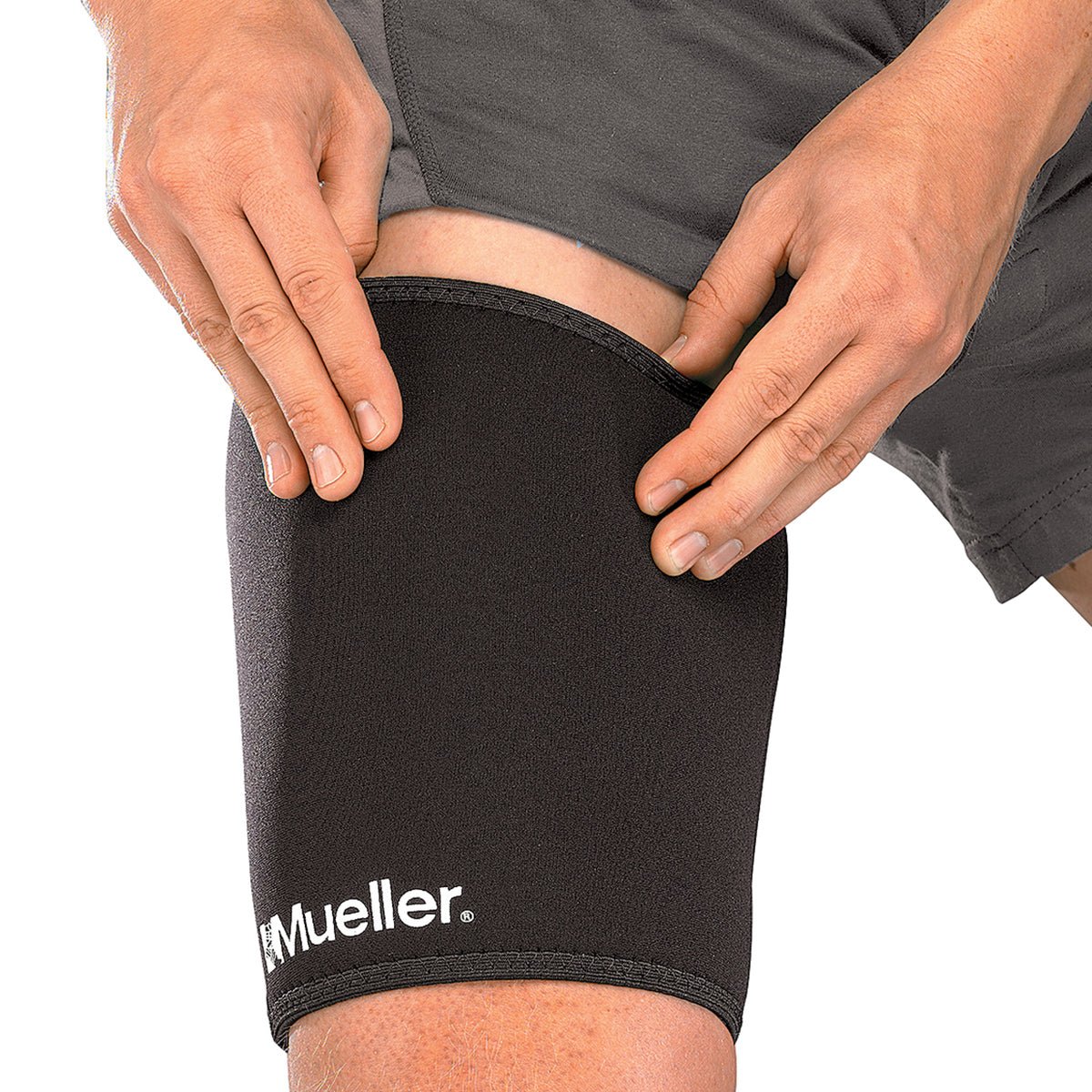 Mueller Thigh Sleeve - Black - Forza Sports