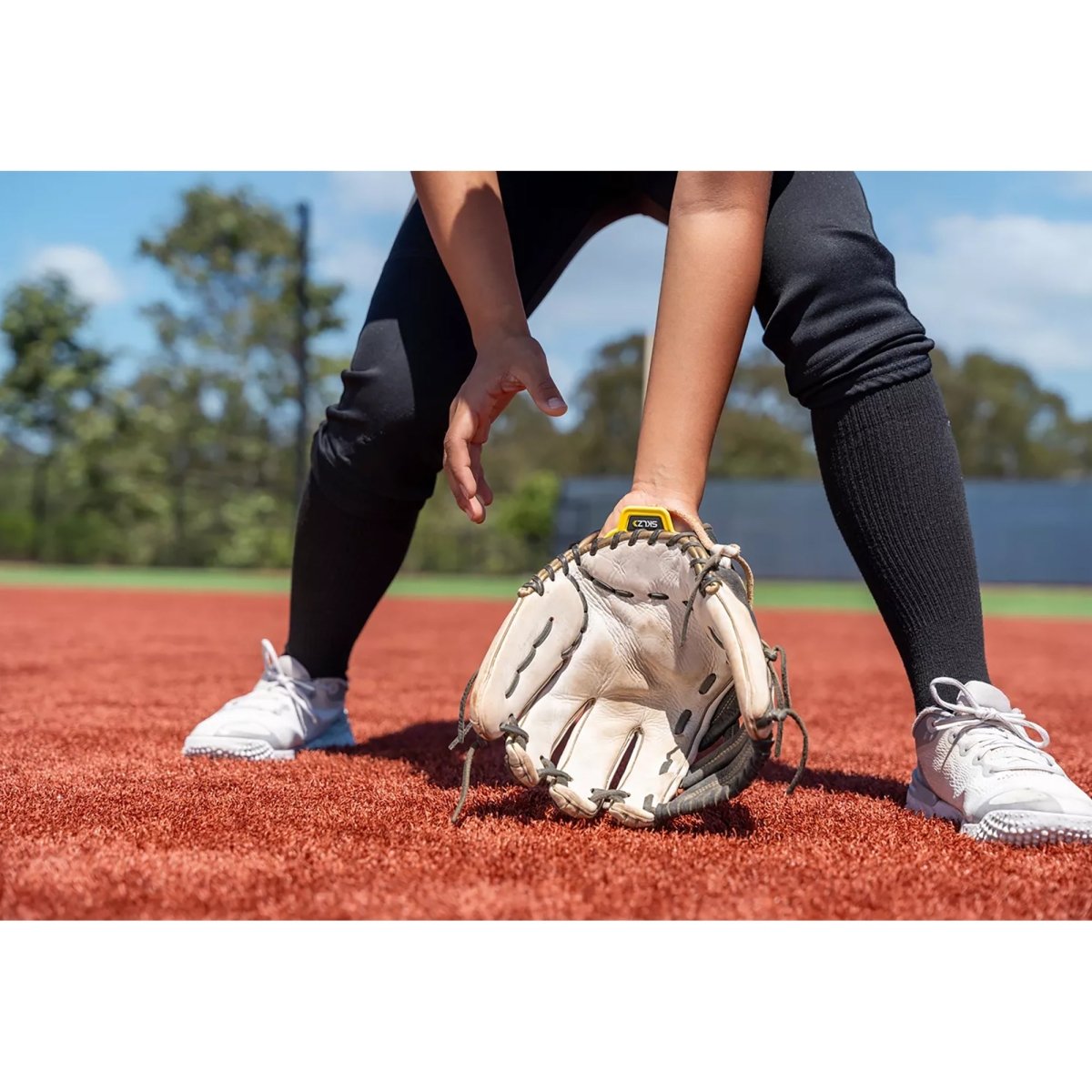 SKLZ Adult Fielding Hands Baseball/Softball Training Aid - Black/Yellow - Forza Sports