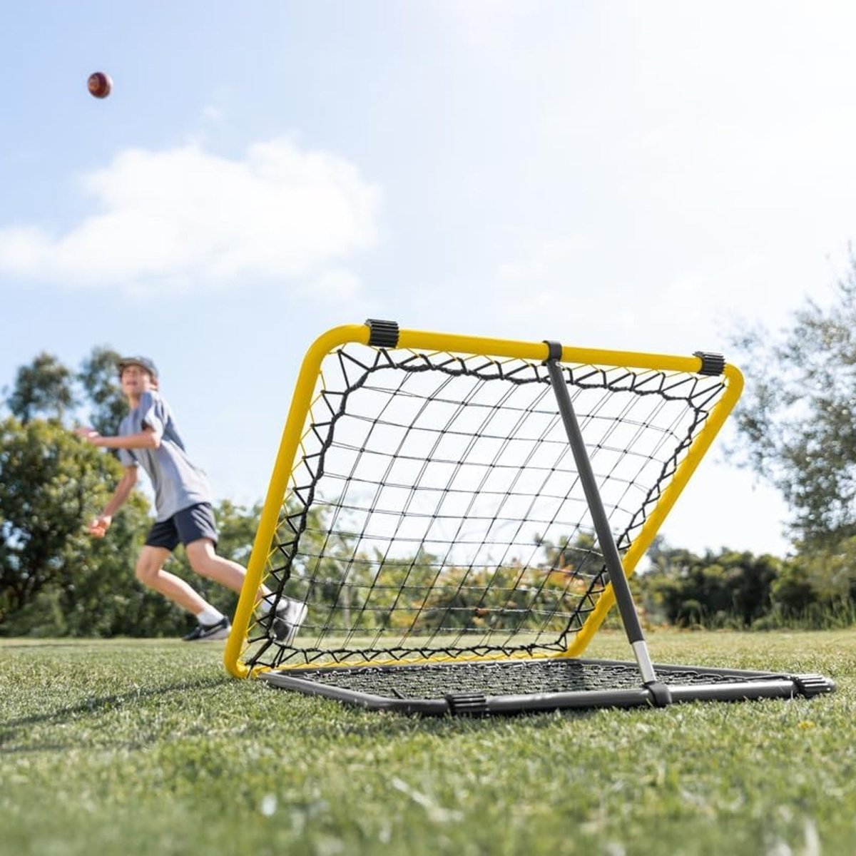 SKLZ Cricket Dual Rebounder, 2.5 x 2.5, Black/Yellow - Forza Sports