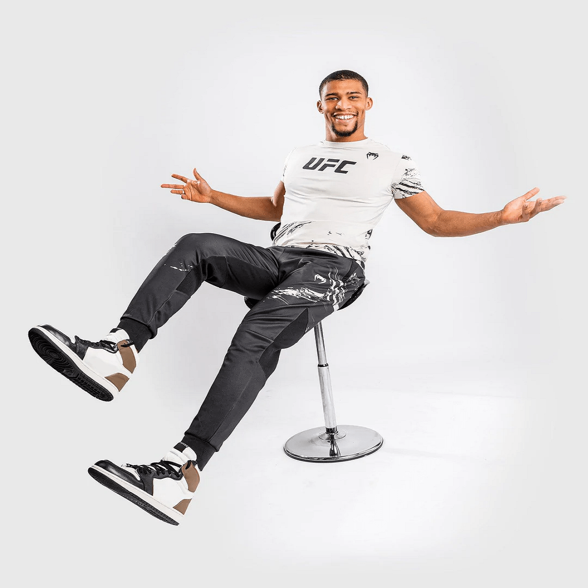 Venum UFC Authentic Fight Week 2.0 Jogger Pants - Black/Sand - Forza Sports