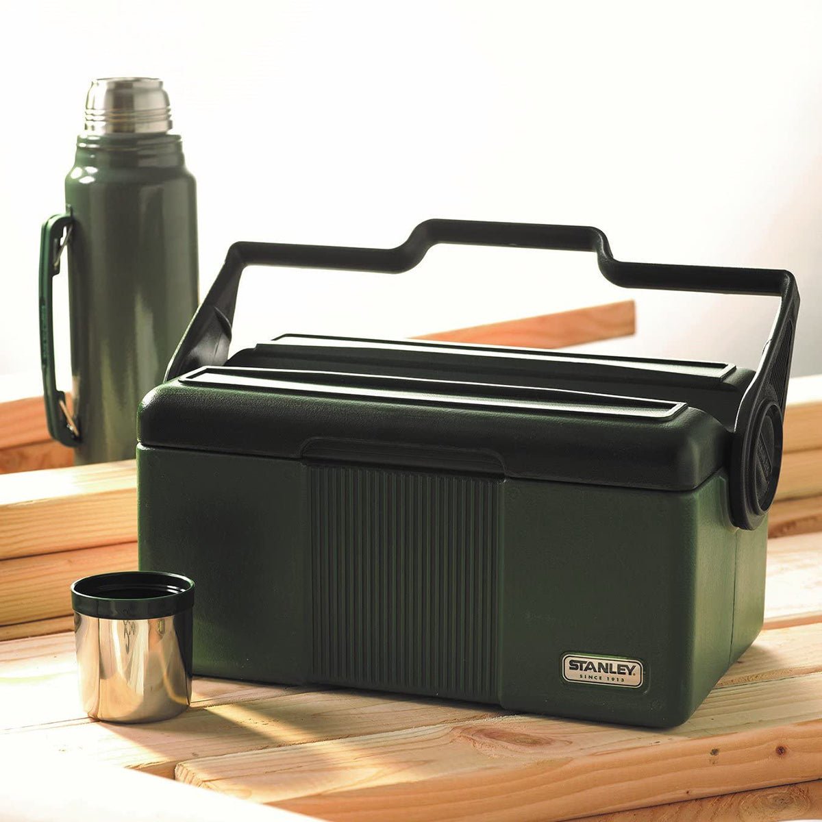 Stanley Gift Set with Heritage Cooler and Classic Vacuum Bottle - Green - Forza Sports