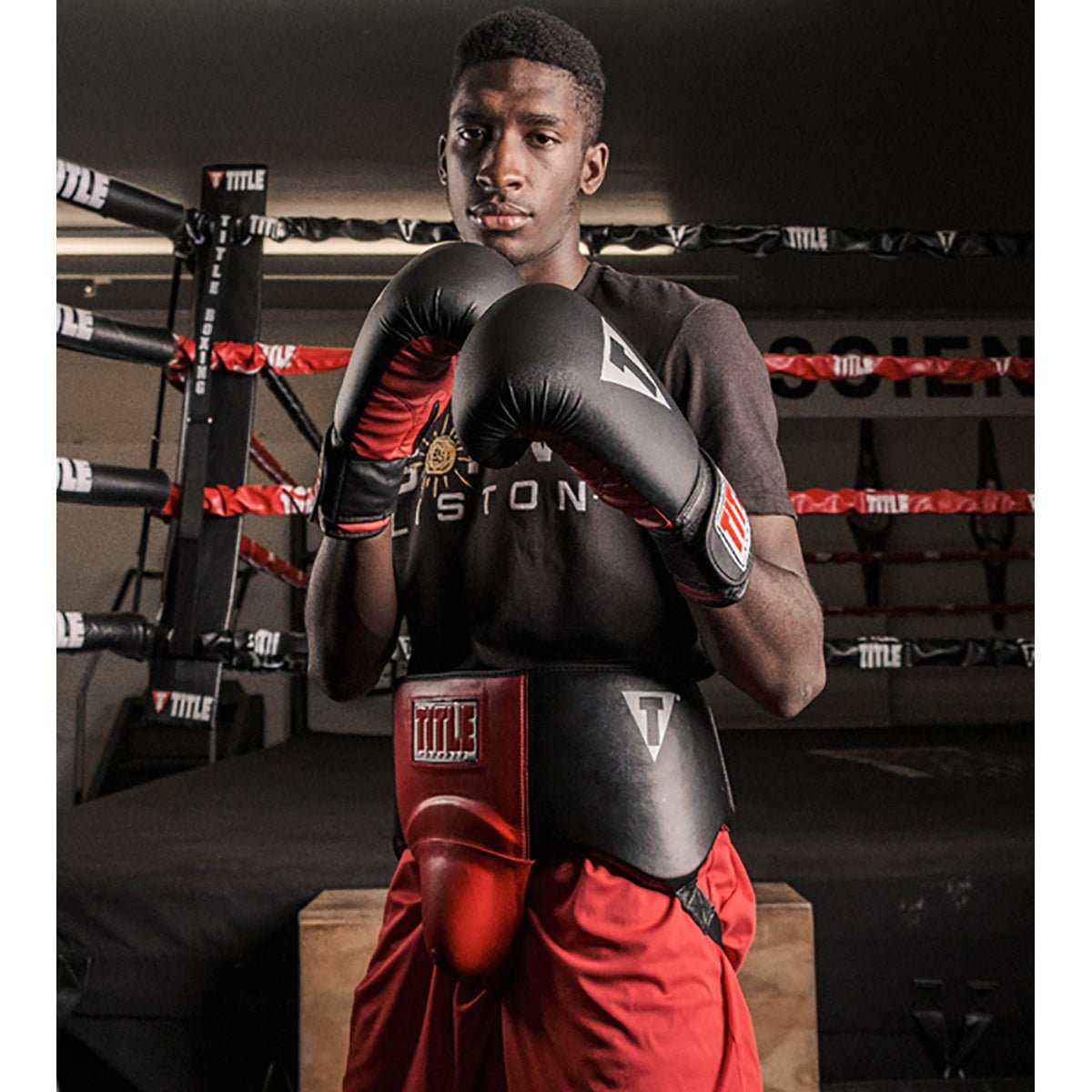 Title Boxing Classic Ultra-Light Protective Cup 2.0 - Black/Red
