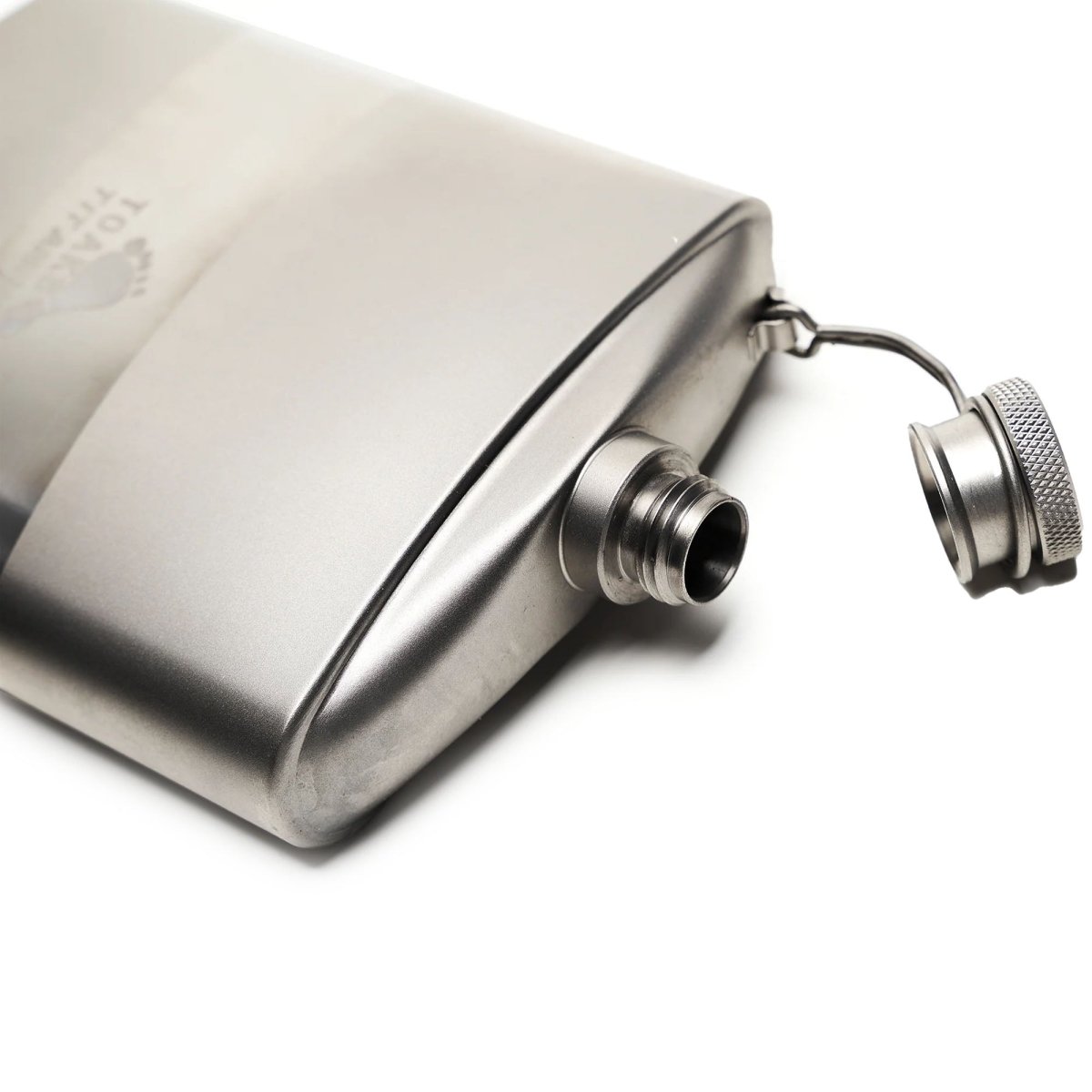 TOAKS Titanium Flat Flask Set (1 Flask, 2 Shot Glasses, 1 Funnel) - Forza Sports