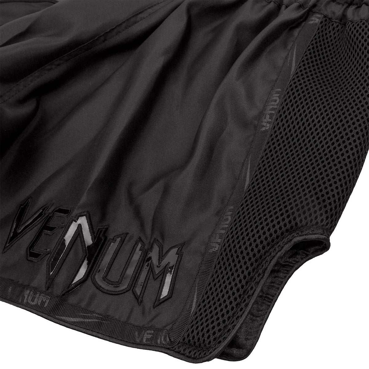 Venum Giant Lightweight Muay Thai Shorts - Black/Black - Forza Sports