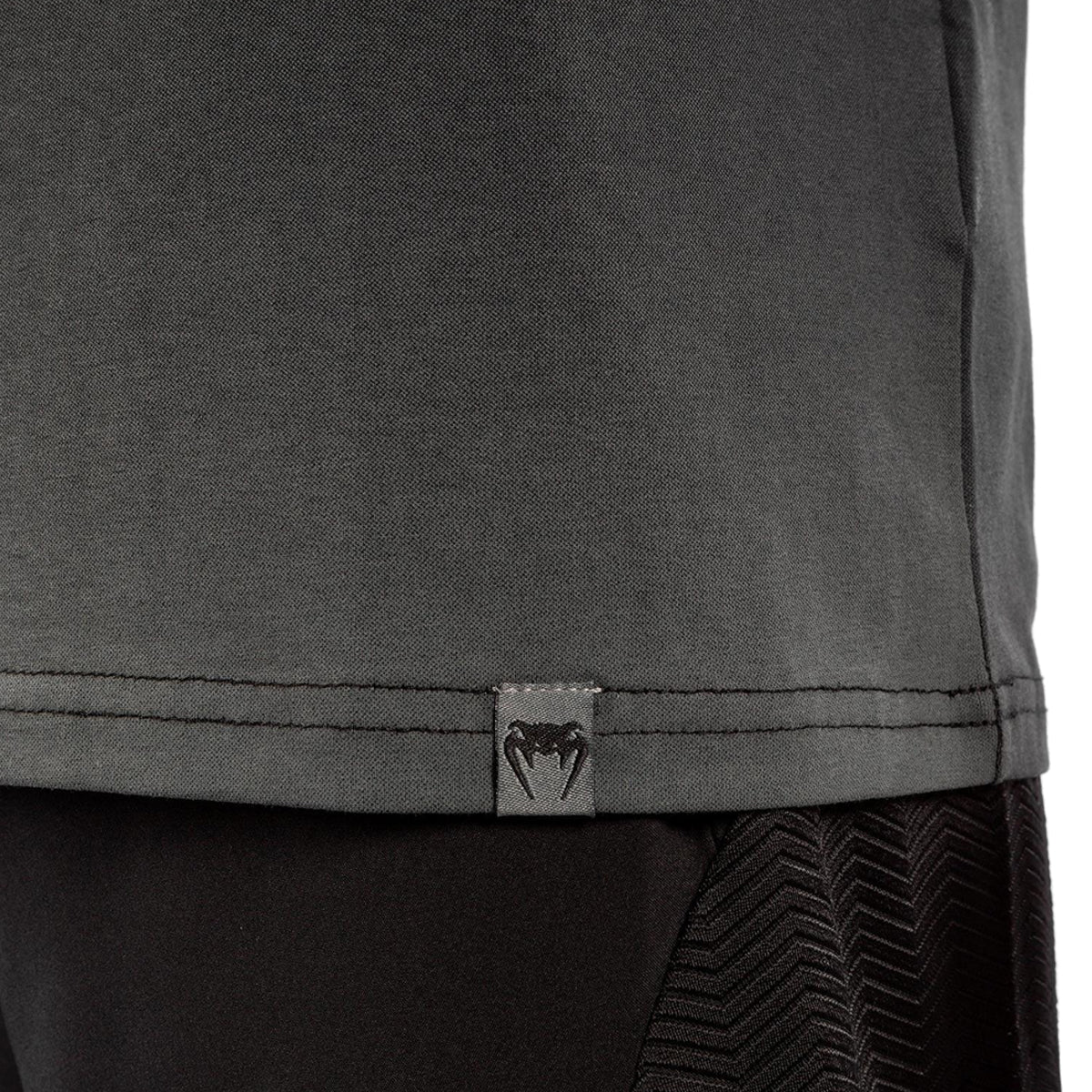 Venum Classic T-Shirt - Black/Dark Gray - Forza Sports