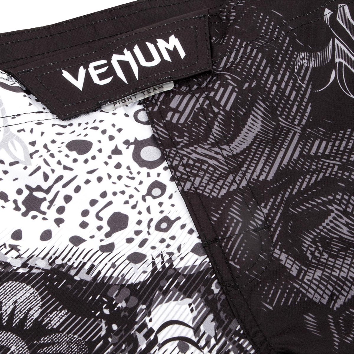 Venum Santa Muerte 3.0 Lightweight MMA Fightshorts - Black/White - Forza Sports