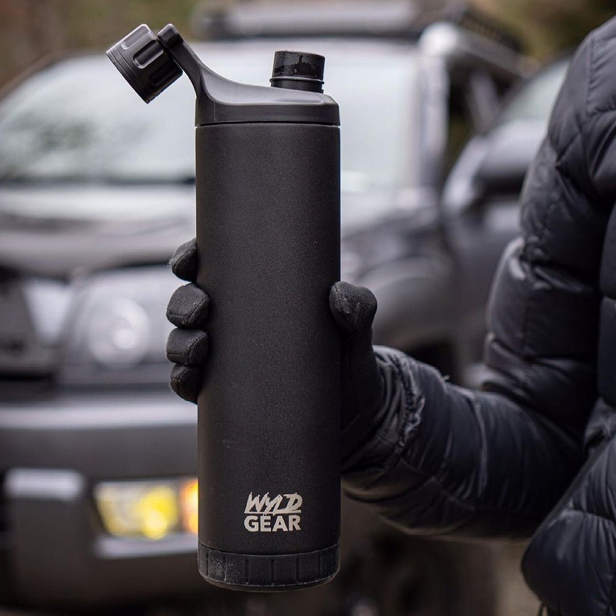 Wyld Gear Mag Series 24 oz. Vacuum Insulated Stainless Steel Water Bottle - Forza Sports