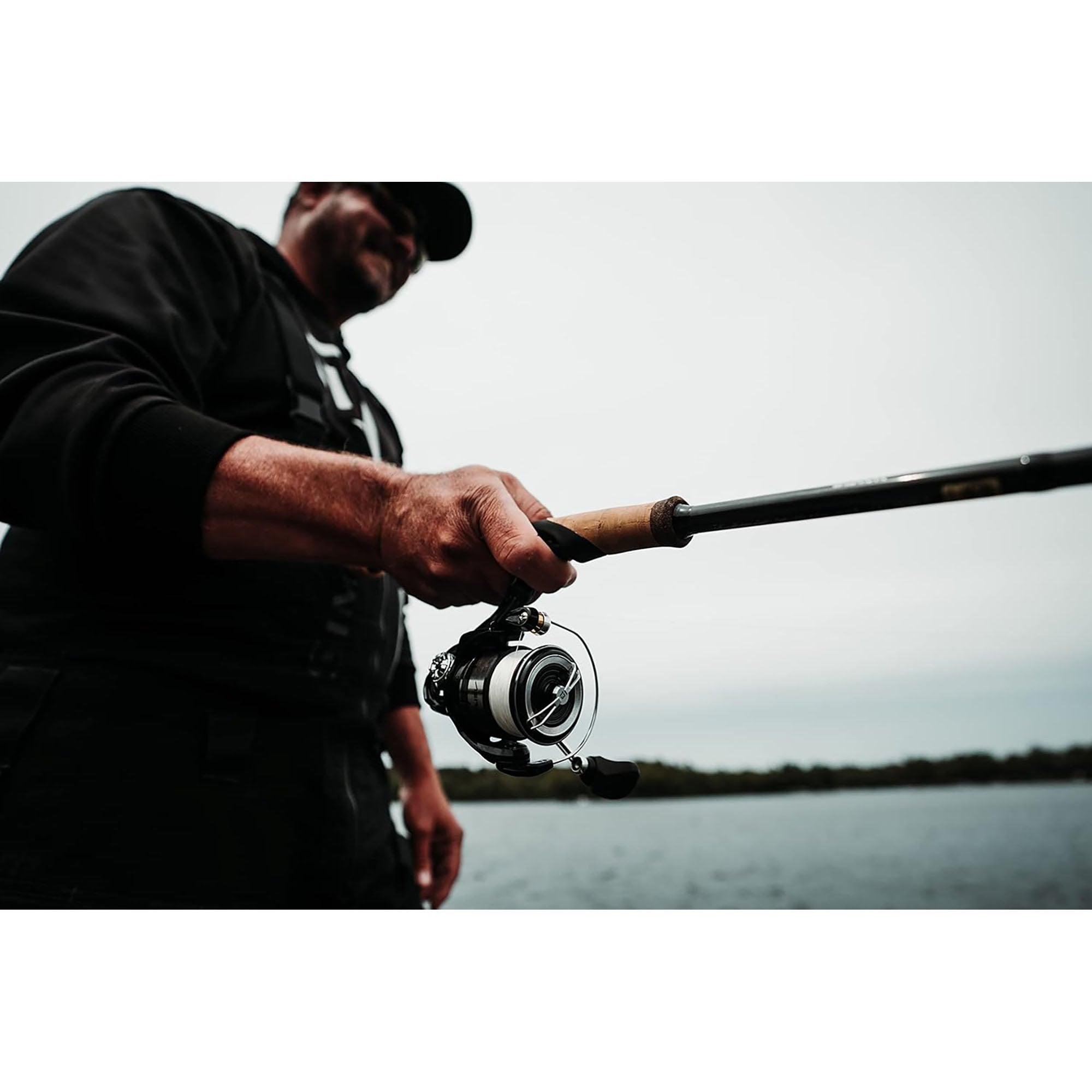 13 Fishing AE-6.2-3.0 Aerios Spinning Reel 13 Fishing AE-6.2-3.0 Aerios Spinning Reel