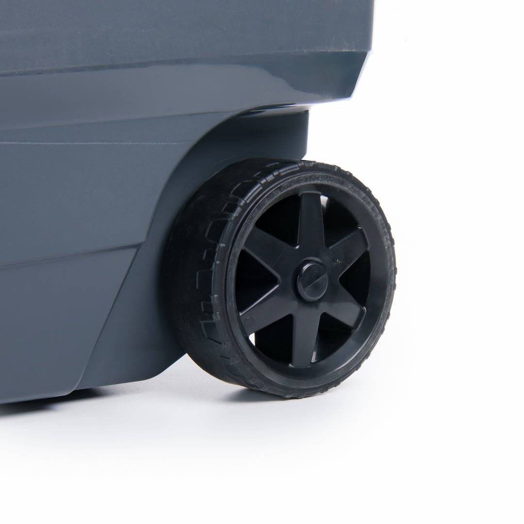 IGLOO MaxCold 40 Qt Rolling Cooler - Forza Sports