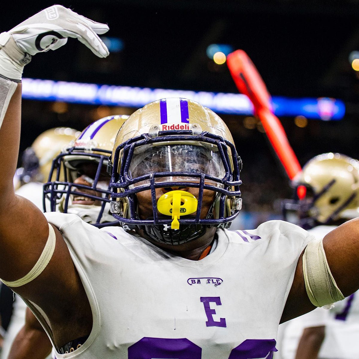 बैटल स्पोर्ट्स स्टेट फ्लैग ऑक्सीजन लिप प्रोटेक्टर माउथगार्ड स्ट्रैप के साथ - फोर्ज़ा स्पोर्ट्स