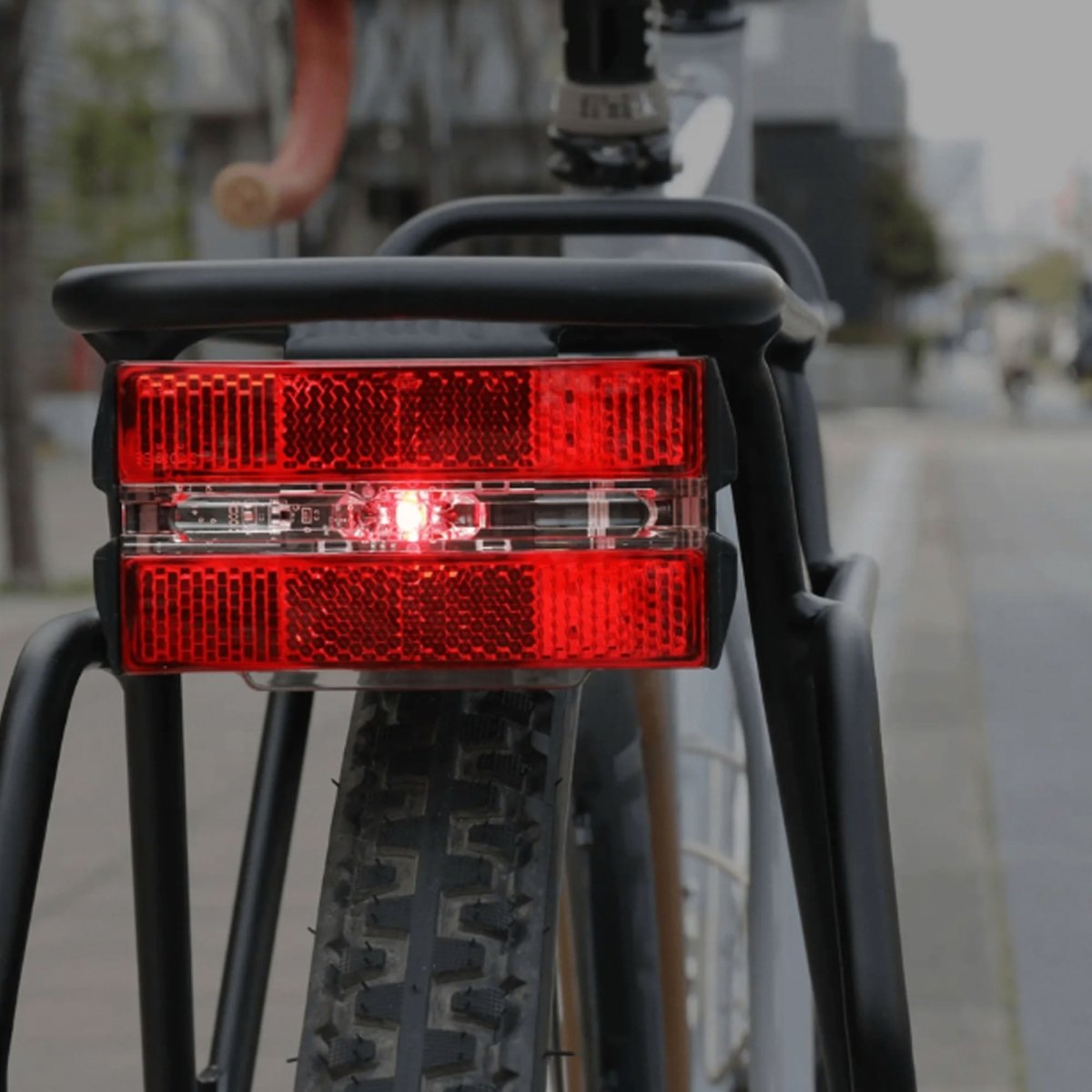 CatEye Reflex Rack Bike Safety Light - 50mm x 80 mm x 19mm - Forza Sports