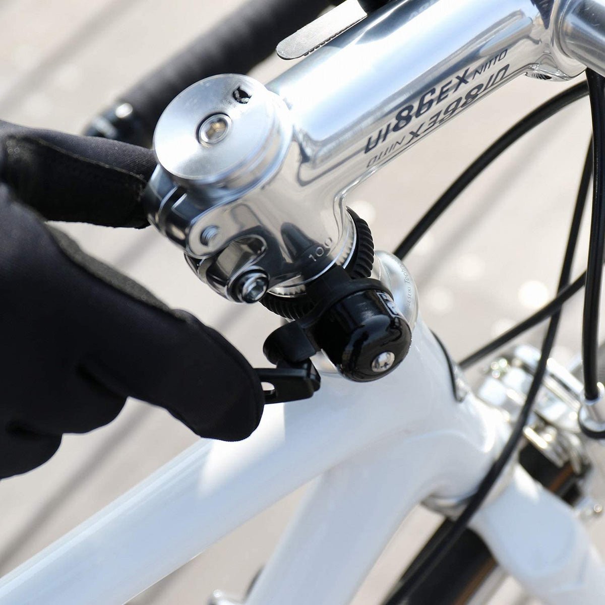 CatEye Flex Tight Bell - Silver - Forza Sports