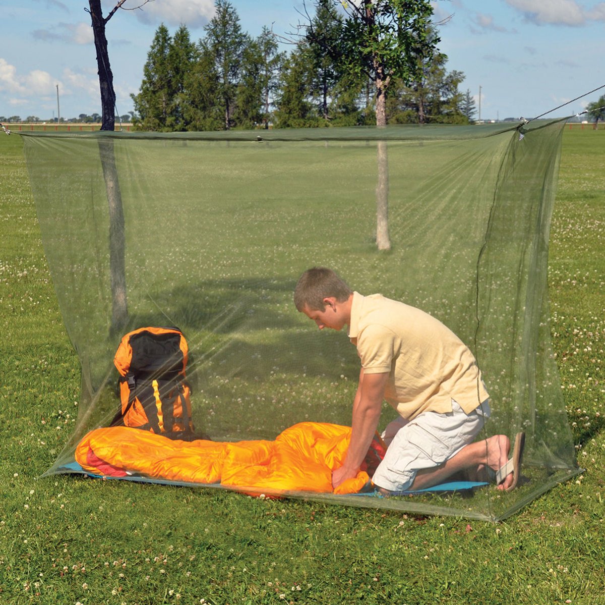 Coghlan's Rectangular Mosquito Net, Green, Mesh Netting Protects from Insects - Forza Sports
