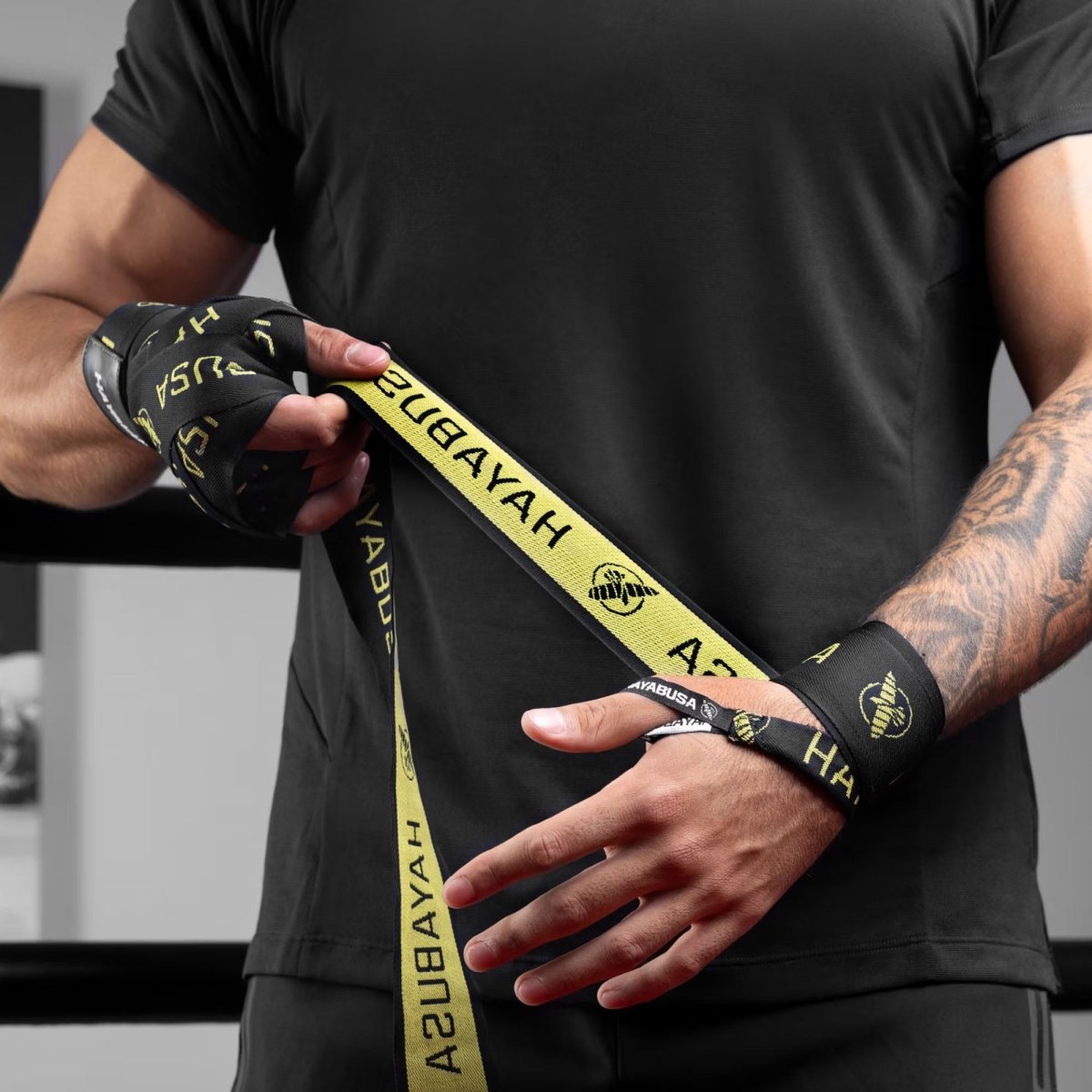 Hayabusa Deluxe Hand Wraps, 180 इंच - Forza Sports
