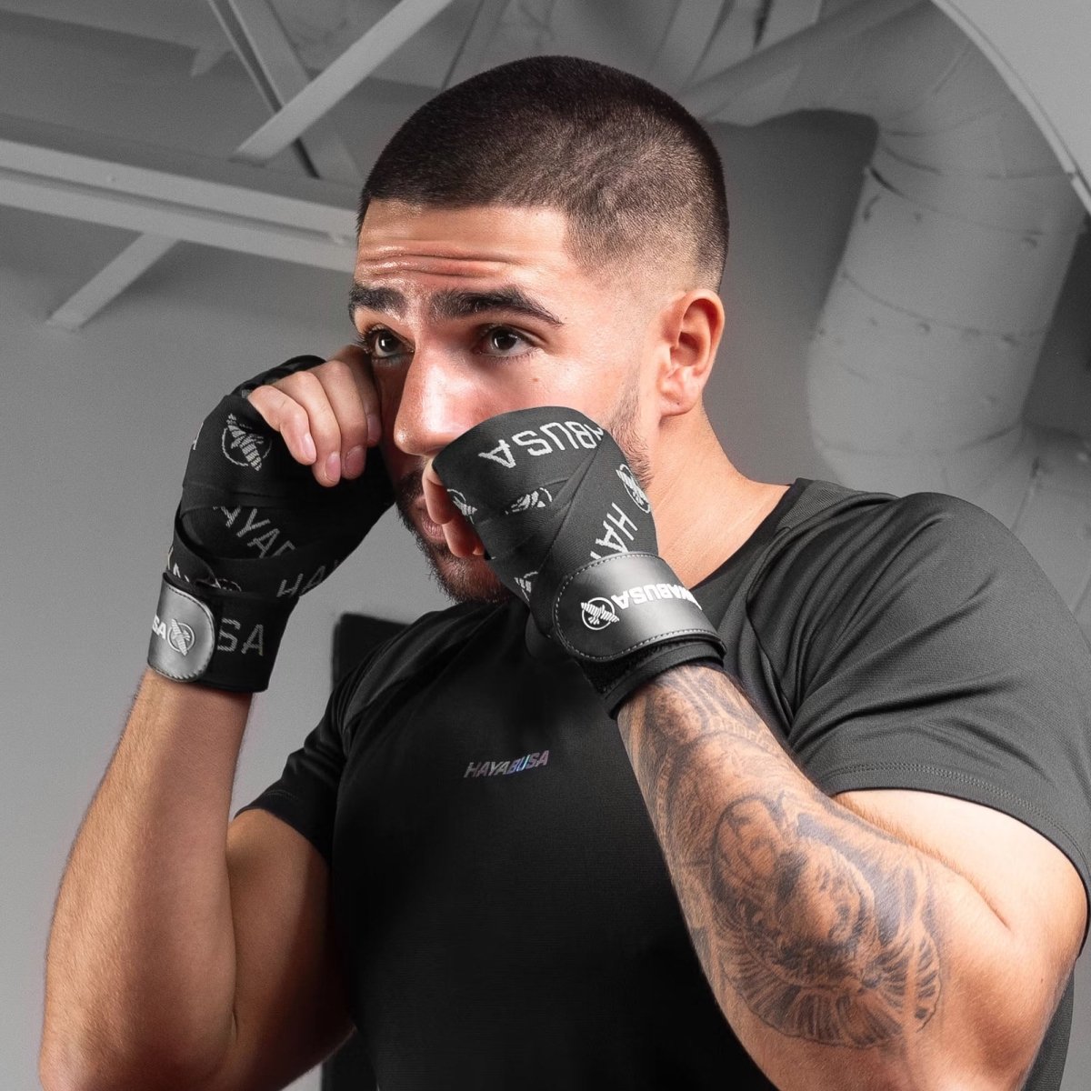 Hayabusa Deluxe Hand Wraps, 180 इंच - Forza Sports