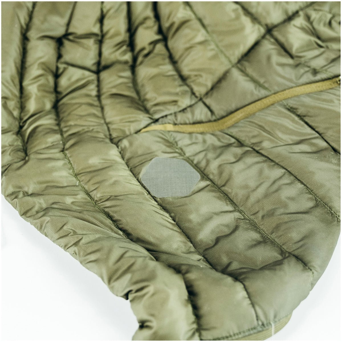 गियर एड टेनेशियस टेप पील - और - स्टिक रिपेयर पैच - क्लियर/ब्लैक - 4 - पैक - फोर्ज़ा स्पोर्ट्स