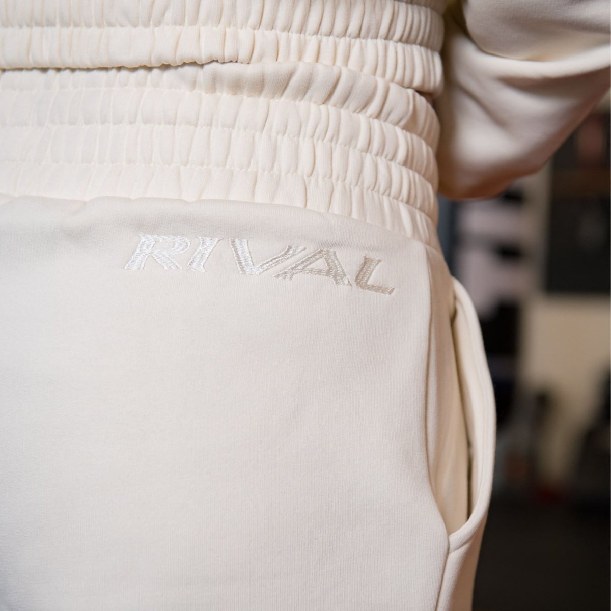 RIVAL Boxing - महिलाओं के हेवीवेट फ्लीस जॉगर्स - Forza Sports