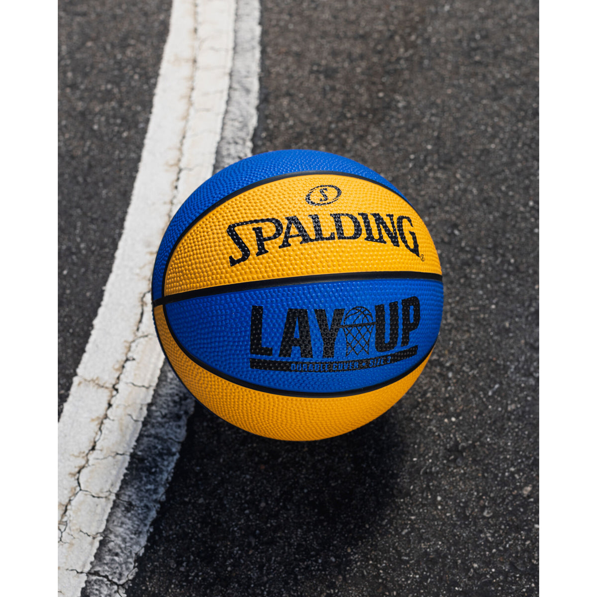Spalding Layup Mini Rubber Outdoor Basketball Spalding