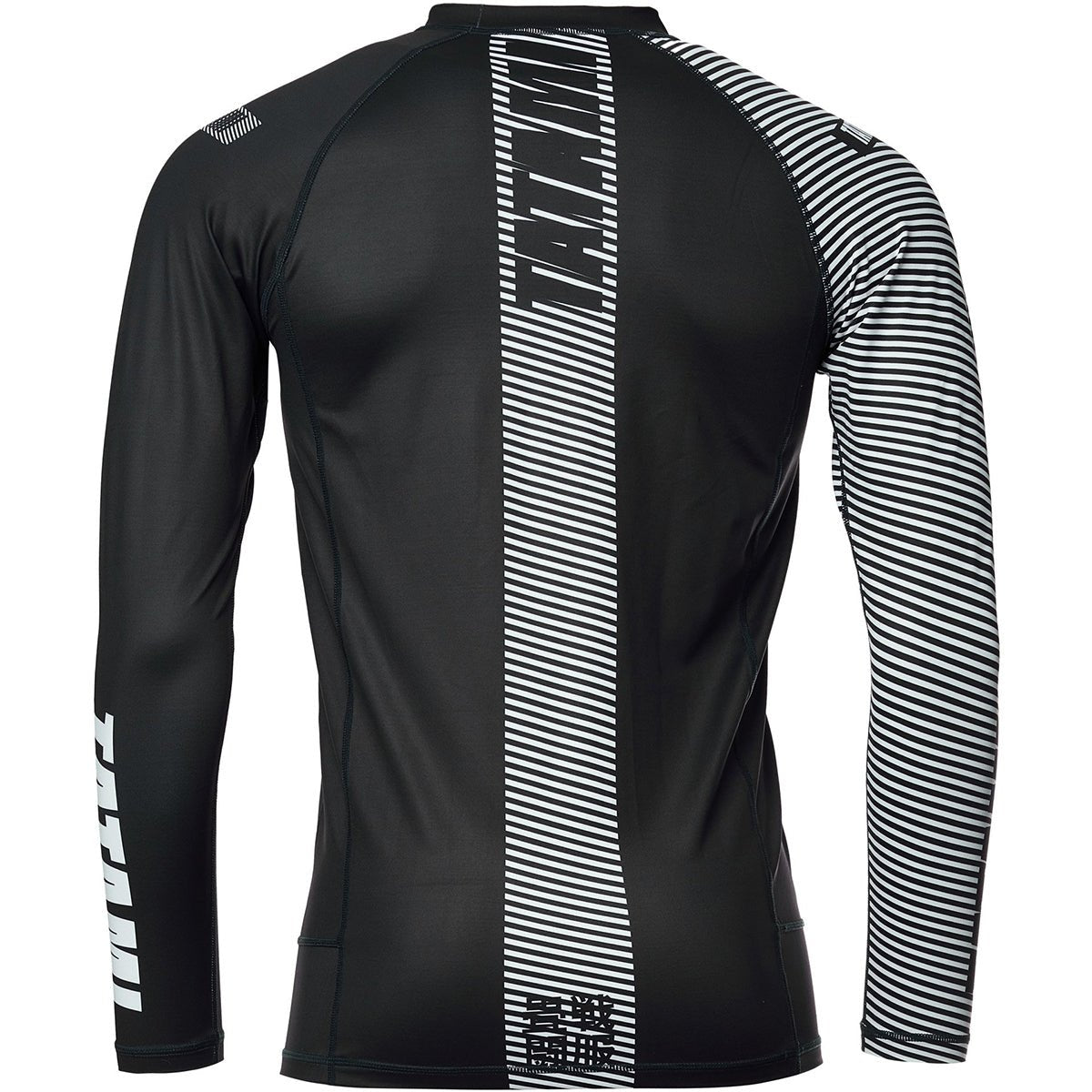 टाटामी फाइटवियर एसेंशियल 3.0 लॉन्ग स्लीव रैशगार्ड - काला/सफेद - फोर्ज़ा स्पोर्ट्स