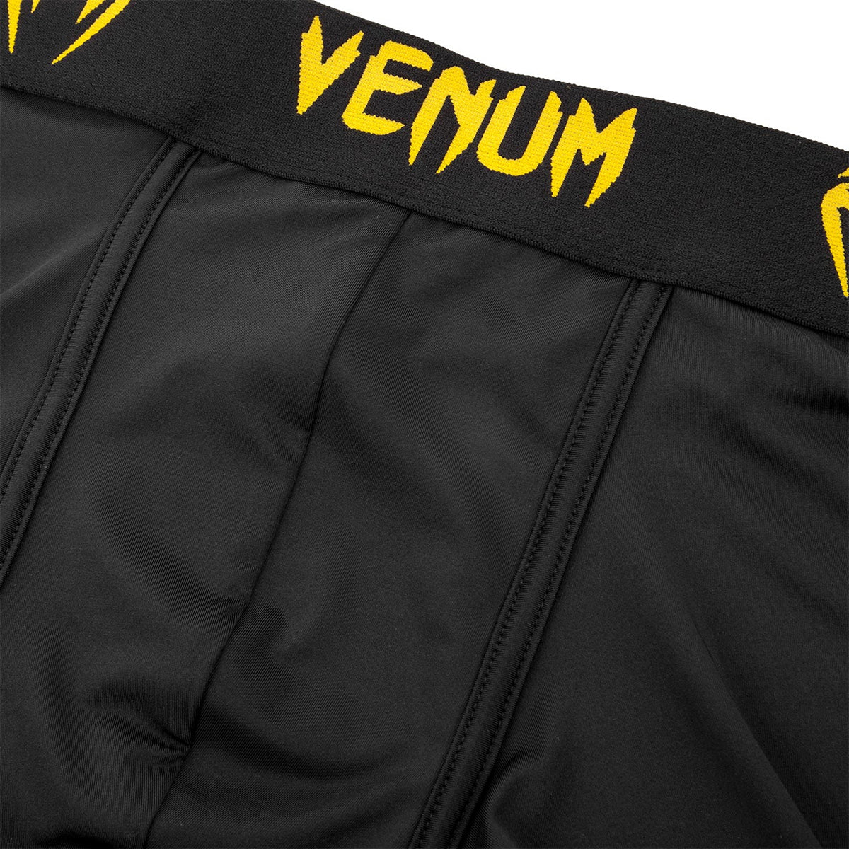 Venum Classic Boxer Shorts - Black/Yellow Venum