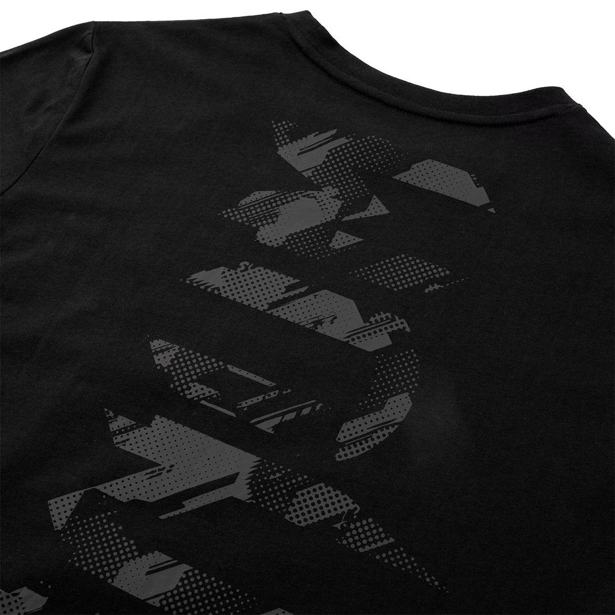 Venum Tecmo Giant Crewneck T-Shirt - Black/Black Venum